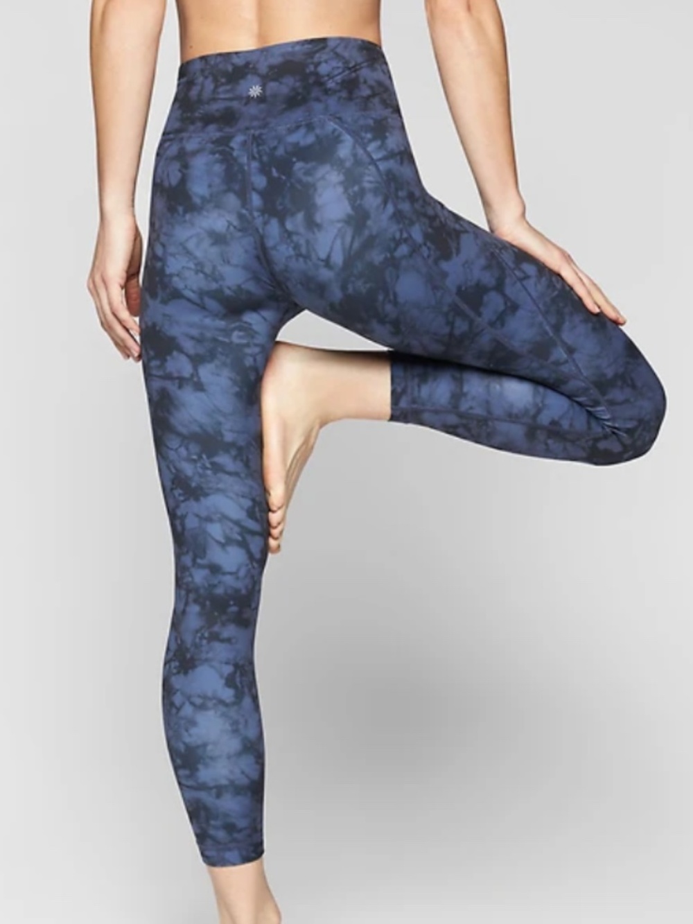 Athleta Women’s Blue Tie-Dye Leggings